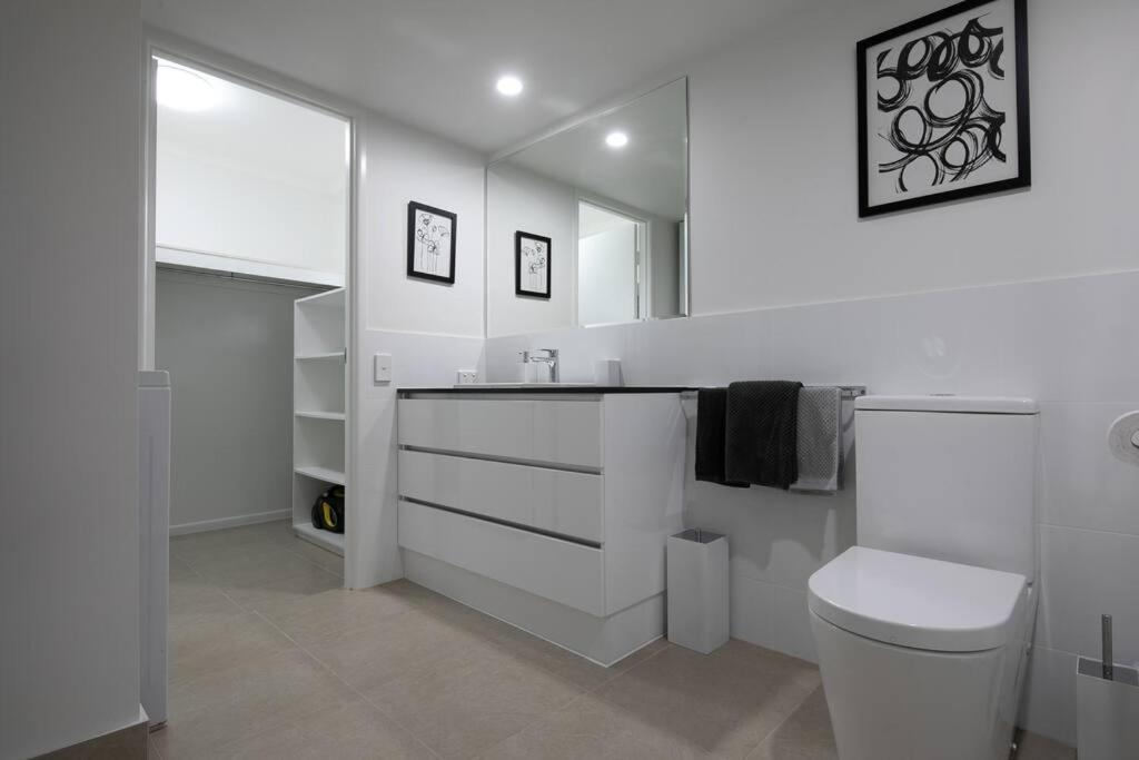 Resort Living, Luxury Getaway, Close 2 Noosa River ヌーサヴィル エクステリア 写真