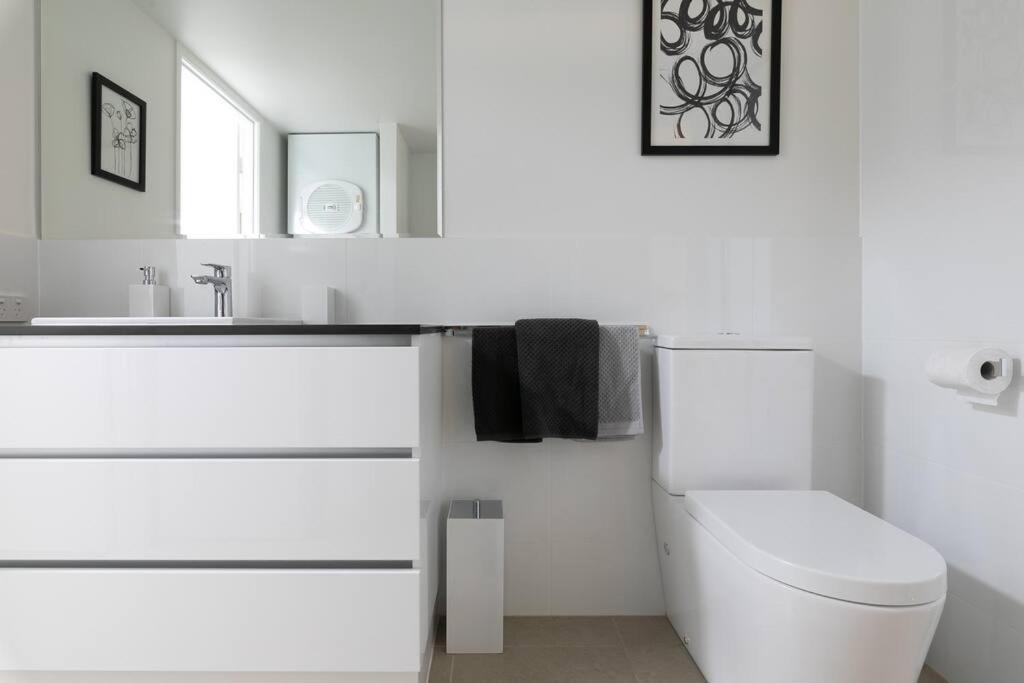 Resort Living, Luxury Getaway, Close 2 Noosa River ヌーサヴィル エクステリア 写真